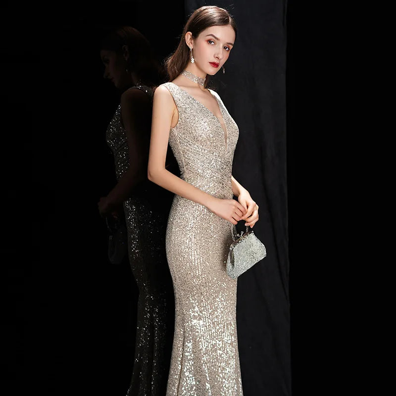 Elegant Sequin Mermaid Evening Gown – V-Neck Sleeveless Formal Dress for Prom & Special Occasions