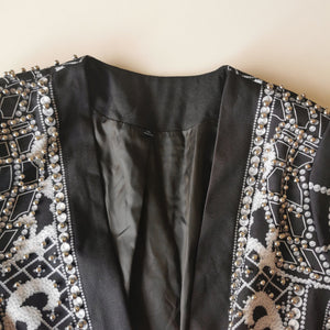 Designer Long Sleeve Vintage V-Neck Pearl Coat