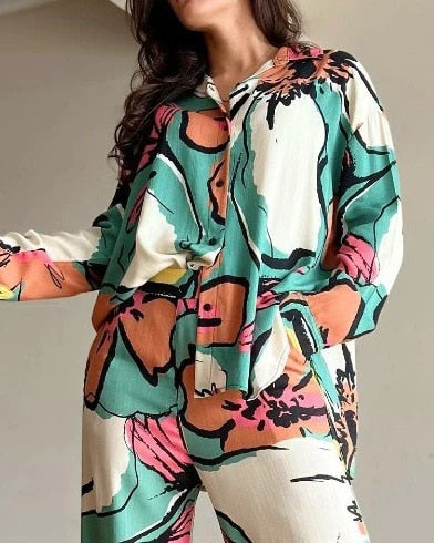 Elegant 2 Piece Fit Designer Print Outfit