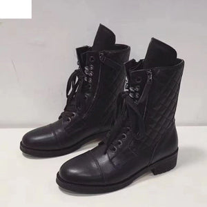The %100 Genuine Leather Luxury Designer Boots come in Many Colors and Sizes also great to add to your  High-end, Comfortable, Stylist Boots Collection.